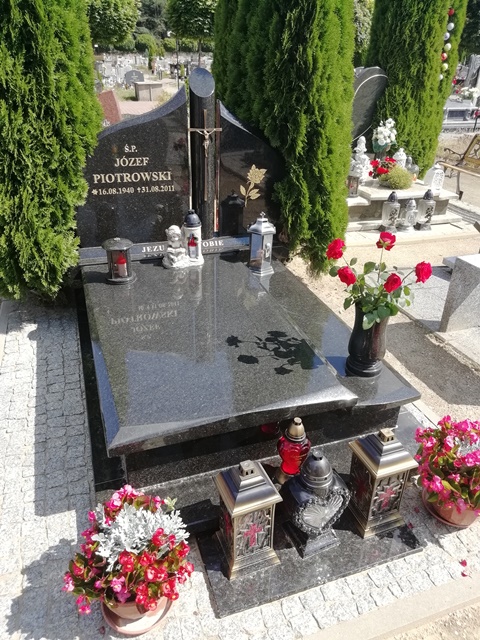 Józef Piotrowski 1940 Grudziądz - Grobonet - Wyszukiwarka osób pochowanych