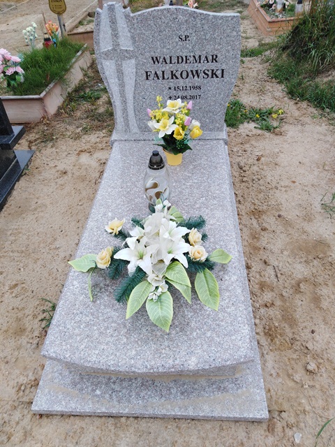 Waldemar Falkowski 1958 Grudziądz - Grobonet - Wyszukiwarka osób pochowanych